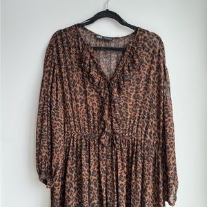 Zara leopard floor length flowy dress with a ruffled collar in size medium